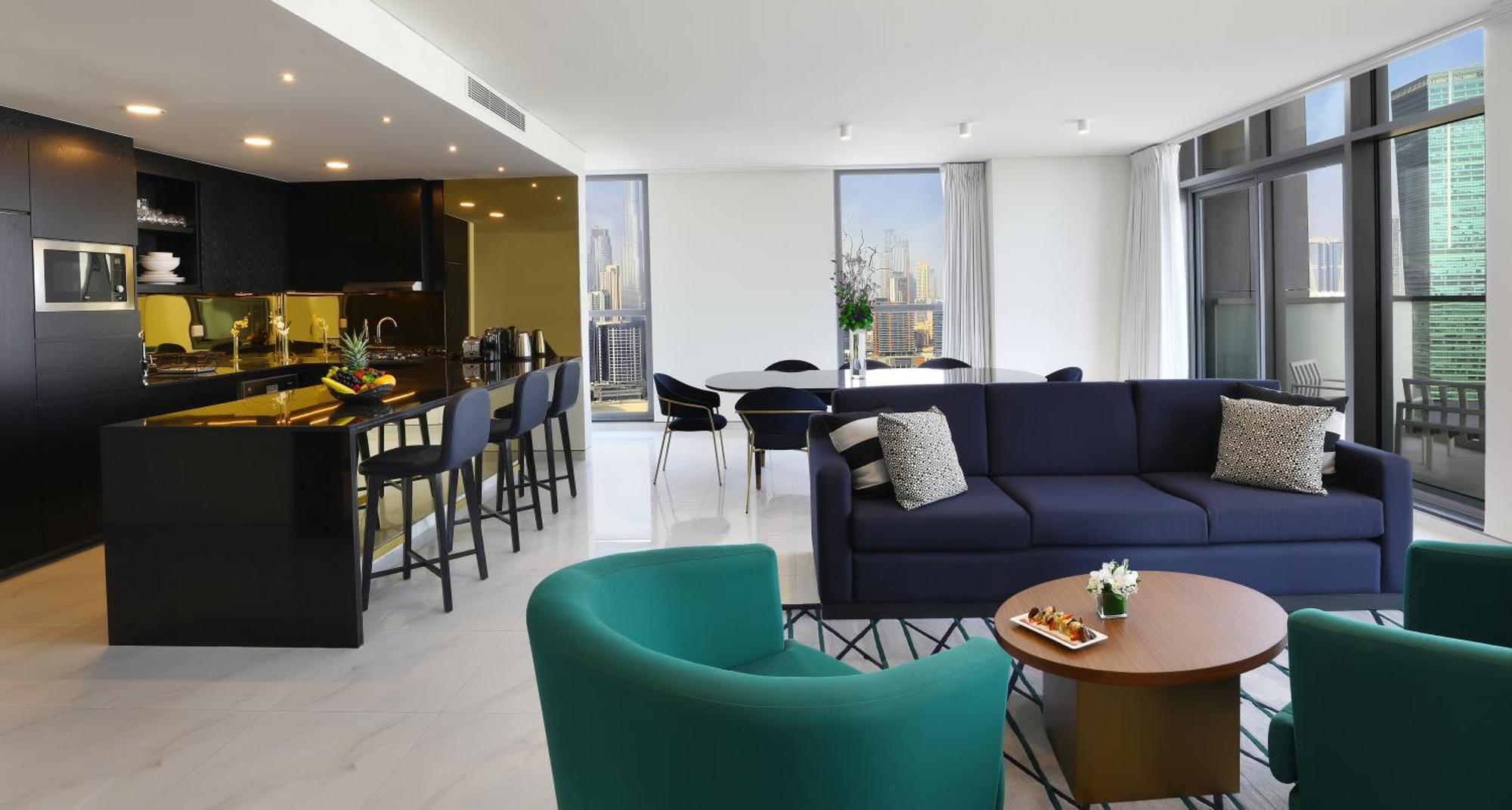 Premium Three-Bedroom Apartment Burj Khalifa Partial View Beach Mall Shuttle